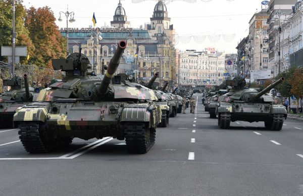 Tanks in the streets of Kiev, brought in for a practice run of the military parade dedicated to Ukraine's Independence Day, celebrated August 24. Tanks in the streets of Kiev, brought in for a practice run of the military parade dedicated to Ukraine's Independence Day, celebrated August 24. - Sputnik International