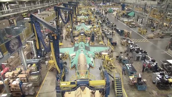 Production of the US's F-35, which analysts have criticized for being behind schedule and overpriced. - Sputnik International