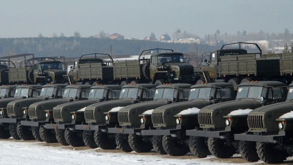 Urals trucks produced at the Ural Automotive Plant in the city of Miass - Sputnik International