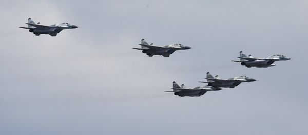 MiG-29 SMT aircraft at the rehearsal of the aerial part of the military parade to mark the 70th anniversary of Victory in 1941-1945 Great Patriotic War - Sputnik International