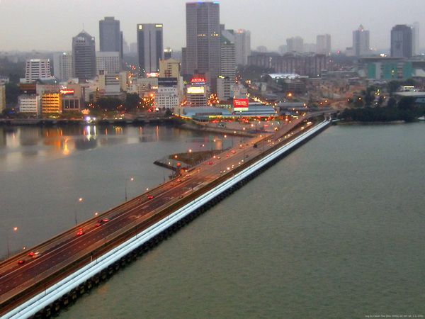 The Johor-Singapore Causeway as viewed from the Woodlands Checkpoint in Singapore towards Johor Bahru, Malaysia.  - Sputnik International