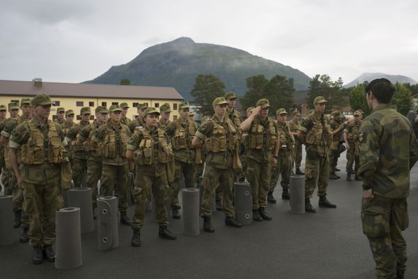Scandinavian Power: First Female Recruits of Norway's Army Scandinavian Power: First Female Recruits of Norway's Army - Sputnik International