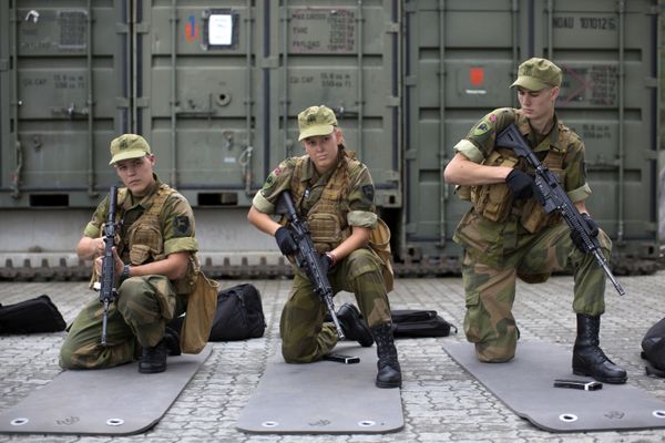 Scandinavian Power: First Female Recruits of Norway's Army Scandinavian Power: First Female Recruits of Norway's Army - Sputnik International
