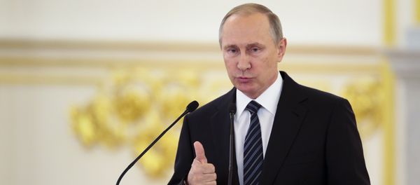 Russian President Vladimir Putin gives a speech during an awards ceremony for Russia's Olympians in Moscow's Kremlin in Moscow, Russia Russian President Vladimir Putin gives a speech during an awards ceremony for Russia's Olympians in Moscow's Kremlin in Moscow, Russia - Sputnik International