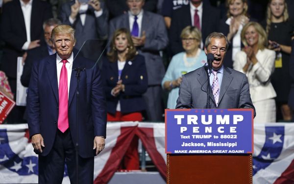 Nigel Farage, ex-leader of the British UKIP party, speaks as Republican presidential candidate Donald Trump, left, listens, at Trump's campaign rally in Jackson, Miss., Wednesday, Aug. 24, 2016.  - Sputnik International