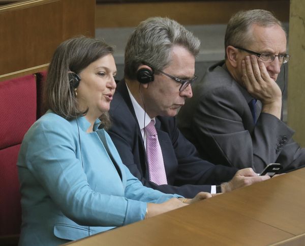 EU Ukraine ambassador Jan Tombinski alongside US Assistant Secretary of State Victoria Nuland and US Ambassador Geoffrey Pyatt listening attentively during a parliament session in Kiev, July 2015. EU Ukraine ambassador Jan Tombinski alongside US Assistant Secretary of State Victoria Nuland and US Ambassador Geoffrey Pyatt listening attentively during a parliament session in Kiev, July 2015. - Sputnik International