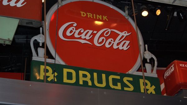 According to urban legend, the original recipe for Coca Cola included cocaine because the cocoa leaves used were not purified as they are today. Some say that trace amounts of the stimulant are still present in today's recipe - Sputnik International