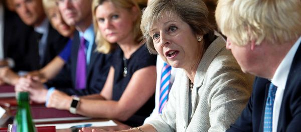 Theresa May holds a cabinet meeting at the Prime Minister's country retreat Chequers in Buckinghamshire to discuss department-by-department Brexit action plans, Britain August 31, 2016. Theresa May holds a cabinet meeting at the Prime Minister's country retreat Chequers in Buckinghamshire to discuss department-by-department Brexit action plans, Britain August 31, 2016. - Sputnik International