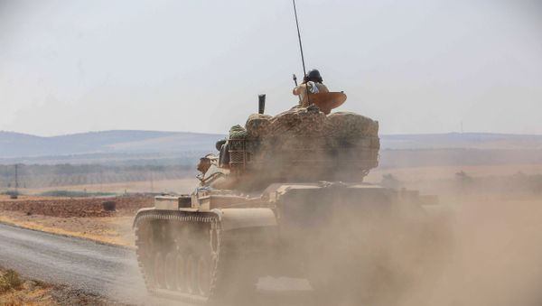 Turkish tanks and armored vehicles in Jarabulus Turkish tanks and armored vehicles in Jarabulus - Sputnik International