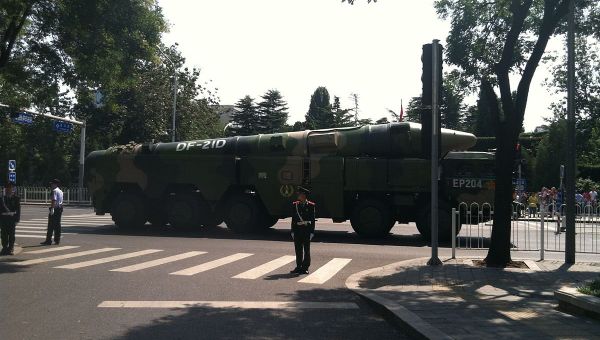The Chinese Dongfeng-21D medium-range ballistic missile. - Sputnik International