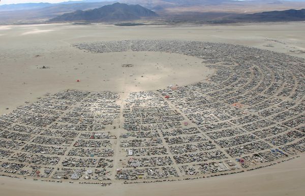 Dusty Nevada Desert Arouses Parallel Universe at Burning Man Festival - Sputnik International