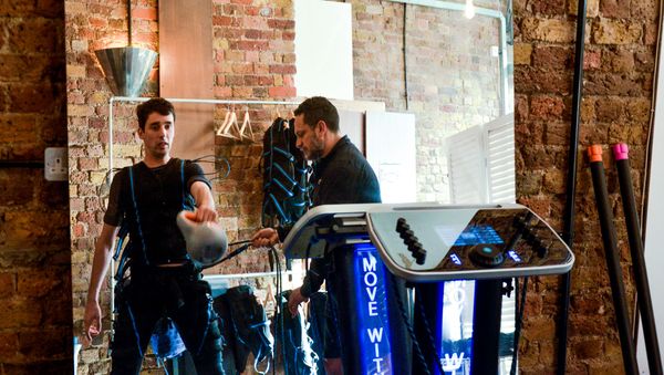 Electric Muscle Stimulation - Sputnik International