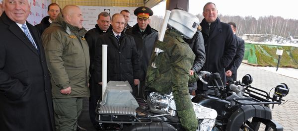 President Vladimir Putin visits research institute of precision mechanics and computer engineering President Vladimir Putin visits research institute of precision mechanics and computer engineering - Sputnik International