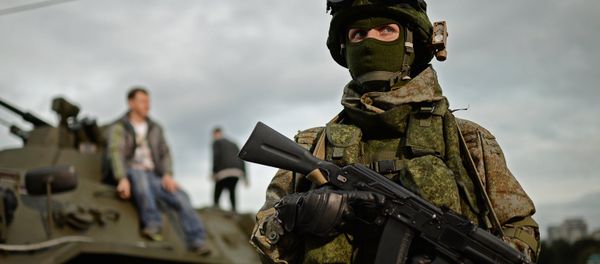 A soldier in 'Ratnik' modern military garment - Sputnik International