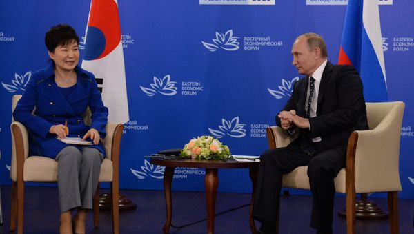 September 3, 2016. Russian President Vladimir Putin during a meeting with South Korean President Park Geun-hye as part of the Eastern Economic Forum. September 3, 2016. Russian President Vladimir Putin during a meeting with South Korean President Park Geun-hye as part of the Eastern Economic Forum. - Sputnik International
