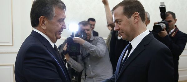 Prime Minister Medvedev in Samarkand meets with Uzbekistan's counterpart Mirziyoyev Prime Minister Medvedev in Samarkand meets with Uzbekistan's counterpart Mirziyoyev - Sputnik International