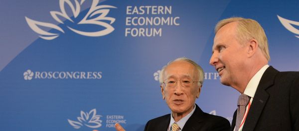 President of Sasakawa Peace Foundation, former executive director of the International Energy Agency (2007-2011) Nobuo Tanaka, left, and Chief Executive Officer of BP Robert Dudley at the Eastern Economic Forum in Vladivostok President of Sasakawa Peace Foundation, former executive director of the International Energy Agency (2007-2011) Nobuo Tanaka, left, and Chief Executive Officer of BP Robert Dudley at the Eastern Economic Forum in Vladivostok - Sputnik International