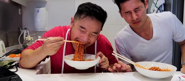 Awesome Eats - Sputnik International