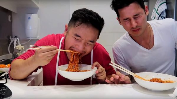 Awesome Eats Awesome Eats - Sputnik International