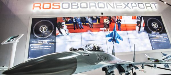 A model of the Su-35 aircraft at the Rosoboronexport stand during the 2015 Dubai Airshow international exhibition A model of the Su-35 aircraft at the Rosoboronexport stand during the 2015 Dubai Airshow international exhibition - Sputnik International