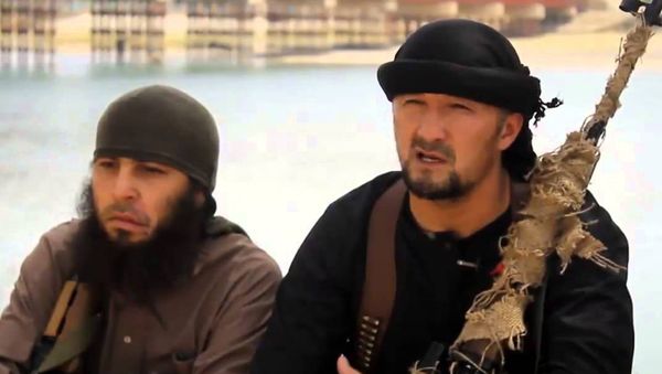 Gulmurod Khalimov (R) - Sputnik International