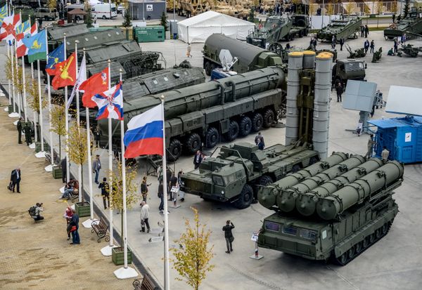 Russian Army Military Might on Show at 'Army 2016' Forum - Sputnik International