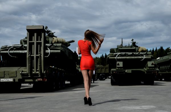 Russian Army Military Might on Show at 'Army 2016' Forum - Sputnik International