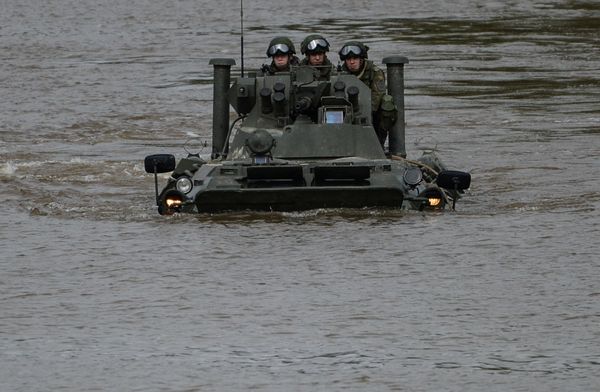Russian Army Military Might on Show at 'Army 2016' Forum - Sputnik International