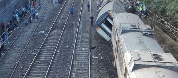 Train Derails in Northern Spain Train Derails in Northern Spain - Sputnik International