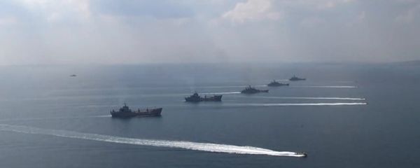 The ships of the Black Sea Navy Fleet and the Caspian Flotilla during the Kavkaz-2016 field and CP exercise The ships of the Black Sea Navy Fleet and the Caspian Flotilla during the Kavkaz-2016 field and CP exercise - Sputnik International