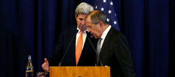 U.S. Secretary of State John Kerry and Russian Foreign Minister Sergei Lavrov confer at the conclusion of their press conference about their meeting on Syria in Geneva, Switzerland September 9, 2016. The ceasefire that Moscow and Washington eventually agreed to was disrupted after being in force for just over a week. - Sputnik International
