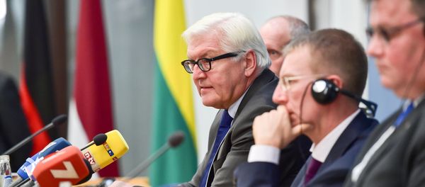(L-R) Estonia's Foreign Deputy Minister for EU Affairs Matti Maasikas, Germany's Foreign Minister Frank-Walter Steinmeier, Latvia's Foreign Minister Edgars Rinkevics and Lithuania's Foreign Minister Linas Linkevicius give a press conference after the Baltic and German Foreign Ministers meeting in Riga, on September 13, 2016 (L-R) Estonia's Foreign Deputy Minister for EU Affairs Matti Maasikas, Germany's Foreign Minister Frank-Walter Steinmeier, Latvia's Foreign Minister Edgars Rinkevics and Lithuania's Foreign Minister Linas Linkevicius give a press conference after the Baltic and German Foreign Ministers meeting in Riga, on September 13, 2016 - Sputnik International