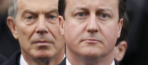 David Cameron (R) and Tony Blair (L) - Sputnik International