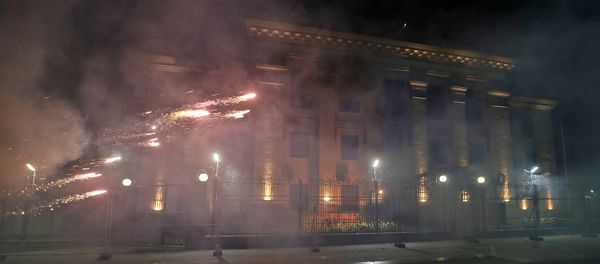 Fireworks launched by protesters, explode near the Russian embassy in Kiev, Ukraine, September 17, 2016. Fireworks launched by protesters, explode near the Russian embassy in Kiev, Ukraine, September 17, 2016. - Sputnik International
