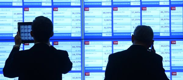 Early results of the Russian State Duma election in single-member constituencies on information screens at the Russian Central Election Commission. - Sputnik International