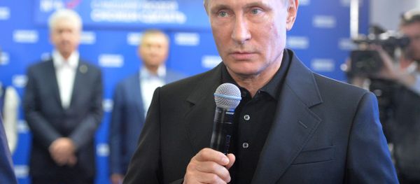 Vladimir Putin and Dmitry Medvedev visit United Russia party's election campaign headquarters Vladimir Putin and Dmitry Medvedev visit United Russia party's election campaign headquarters - Sputnik International