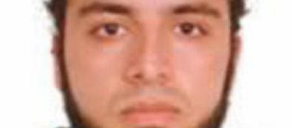 An image of Ahmad Khan Rahami, who is wanted for questioning in connection with an explosion in New York City, is seen in a a poster released by the Federal Bureau of Investigation (FBI) - Sputnik International