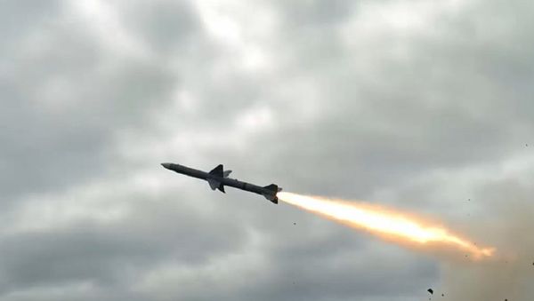 Indian and Israeli scientists are conducting series of tests of their joint venture Medium Range Surface-to-Air Missile (MRSAM) from a defense base in eastern India - Sputnik International