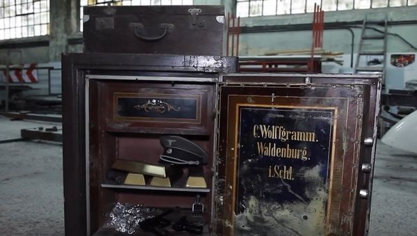 Polish Enthusiasts Made a Replica of Nazi Gold Train - Sputnik International