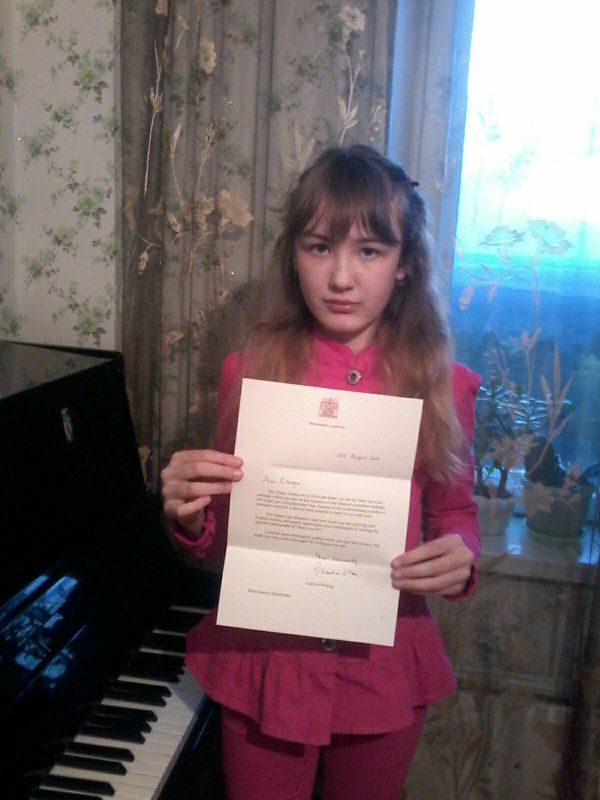 Kseniya Dudchenko received a reply from the Queen of Great Britain Elizabeth II. - Sputnik International