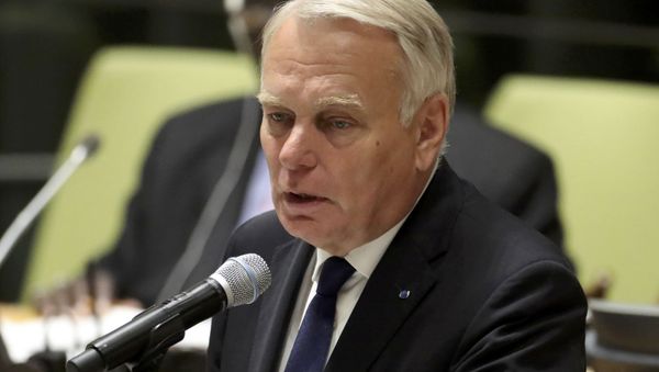 France's Minister for Foreign Affairs Jean-Marc Ayrault speaks during a high-level meeting on addressing large movements of refugees and migrants at the United Nations General Assembly in Manhattan, New York, US September 19, 2016. France's Minister for Foreign Affairs Jean-Marc Ayrault speaks during a high-level meeting on addressing large movements of refugees and migrants at the United Nations General Assembly in Manhattan, New York, US September 19, 2016. - Sputnik International