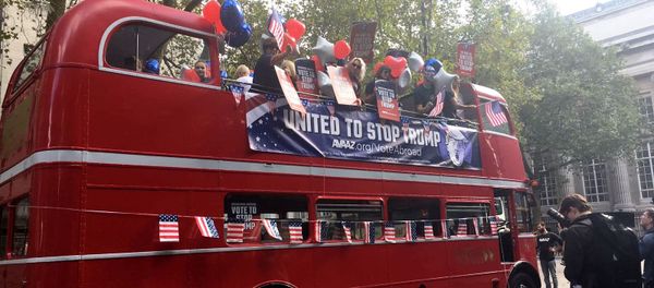 Anti-Trump bus in London - Sputnik International