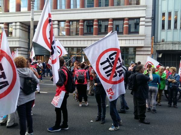 A Brussels protest  rally against the TTIP agreement between the EU and the US  - Sputnik International