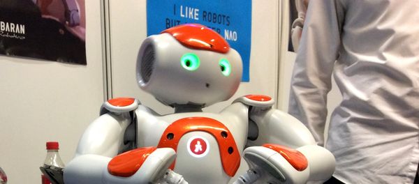 Interacting robot Nao - Sputnik International