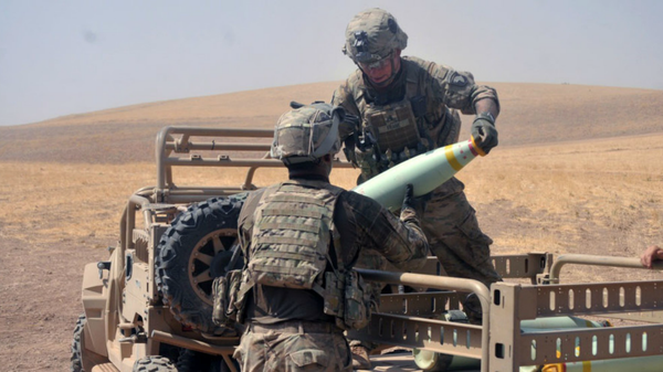 Coalition Forces Load White Phosphorus Munitions for Battle in Iraq Against Daesh Coalition Forces Load White Phosphorus Munitions for Battle in Iraq Against Daesh - Sputnik International