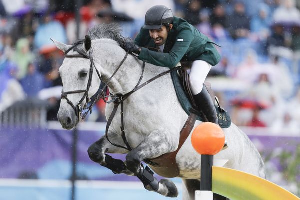 Politicians Run the Show: World’s Leaders Ride Bikes and Mount Horses Politicians Run the Show: World’s Leaders Ride Bikes and Mount Horses - Sputnik International