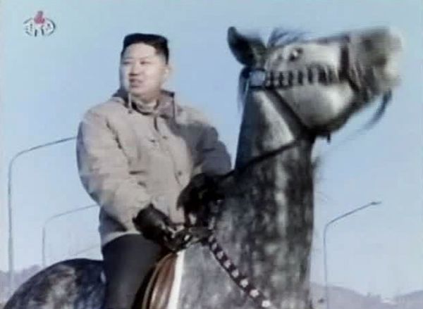 Politicians Run the Show: World’s Leaders Ride Bikes and Mount Horses Politicians Run the Show: World’s Leaders Ride Bikes and Mount Horses - Sputnik International