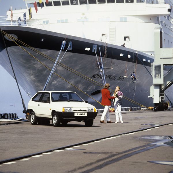 Advertisement for a VAZ-2108. (File) Advertisement for a VAZ-2108. (File) - Sputnik International