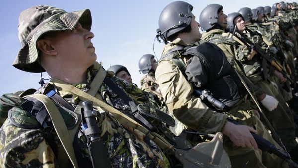 The CIS special forces soldiers during the formation at the training of the Collective Security Treaty Organization (CSTO) - Sputnik International