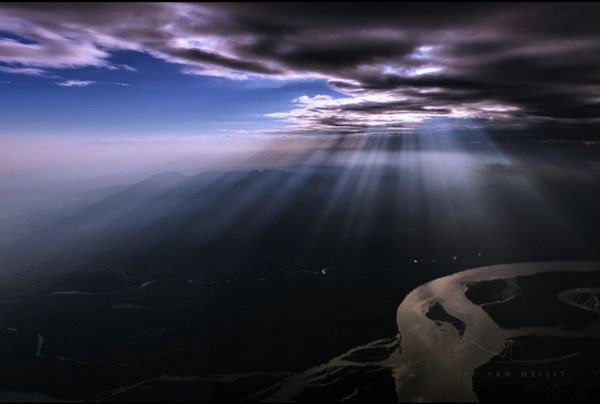 Professional Pilot Shoots Unbelievable Photos of Skies and Storms - Sputnik International